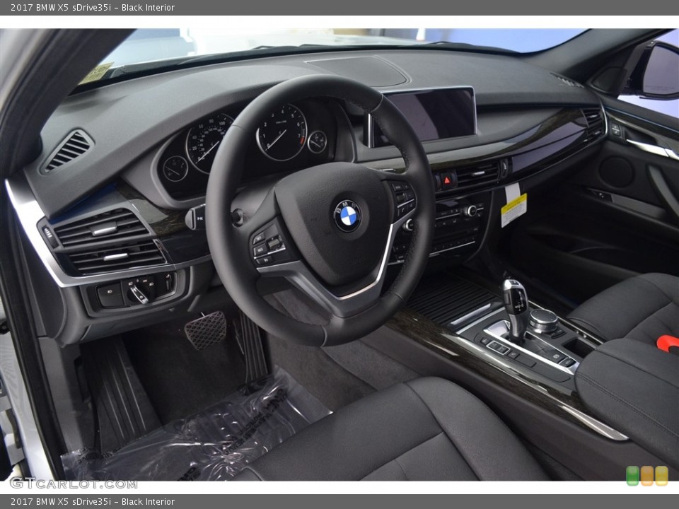 Black Interior Photo for the 2017 BMW X5 sDrive35i #115809151