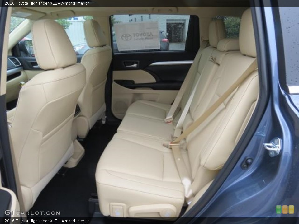 Almond Interior Rear Seat for the 2016 Toyota Highlander XLE #115844104