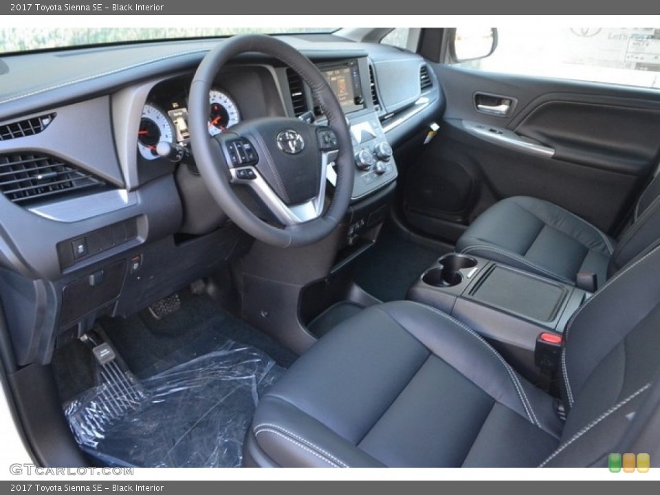 Black Interior Photo for the 2017 Toyota Sienna SE #115873437