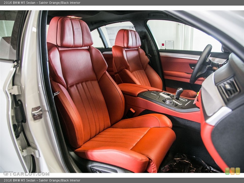Sakhir Orange/Black Interior Photo for the 2016 BMW M5 Sedan #115886481