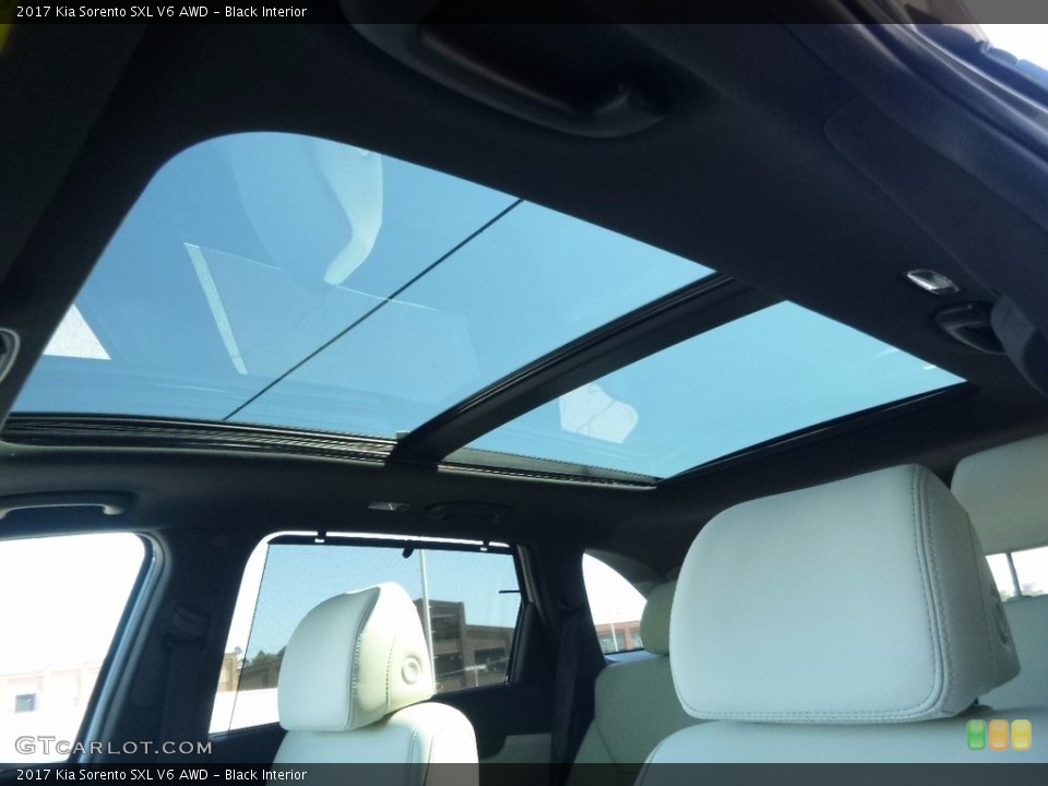 Black Interior Sunroof for the 2017 Kia Sorento SXL V6 AWD #115886793