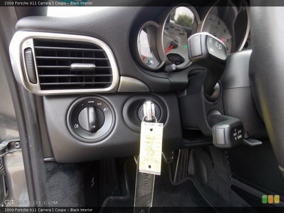 Black Interior Controls for the 2009 Porsche 911 Carrera S Coupe #115894056