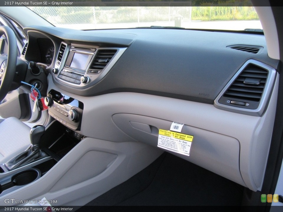 Gray Interior Dashboard for the 2017 Hyundai Tucson SE #115908398