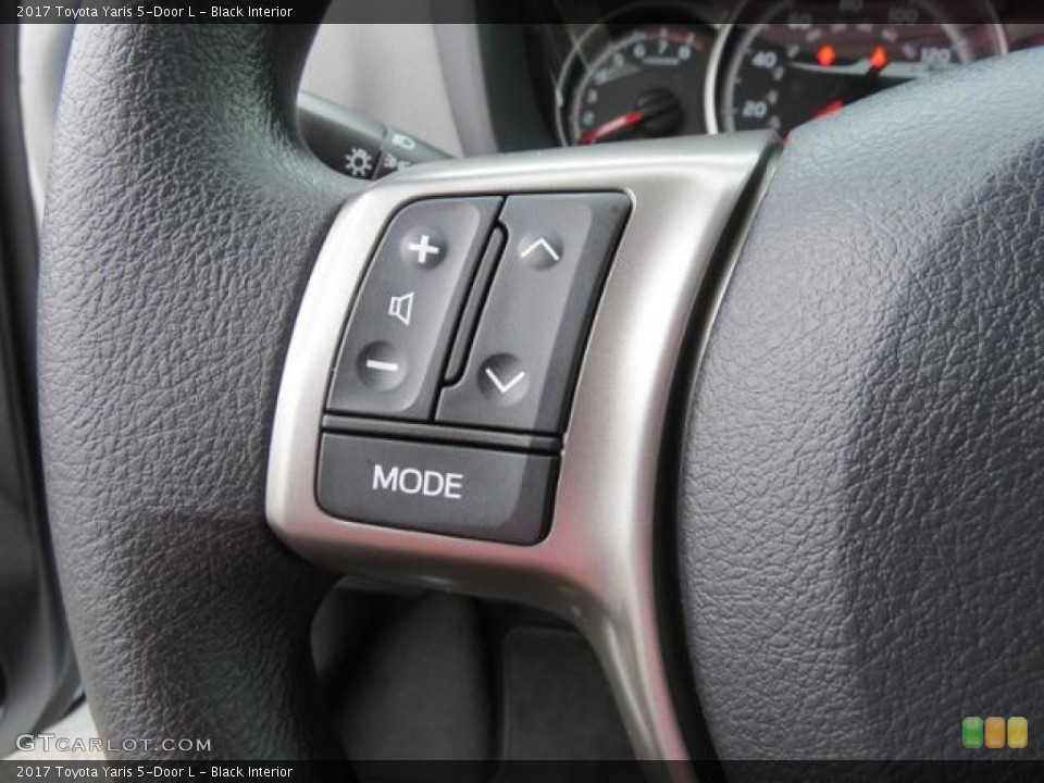 Black Interior Controls for the 2017 Toyota Yaris 5-Door L #115972828