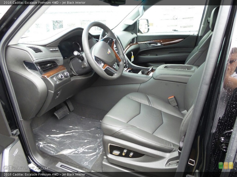 Jet Black Interior Photo for the 2016 Cadillac Escalade Premium 4WD #115988036