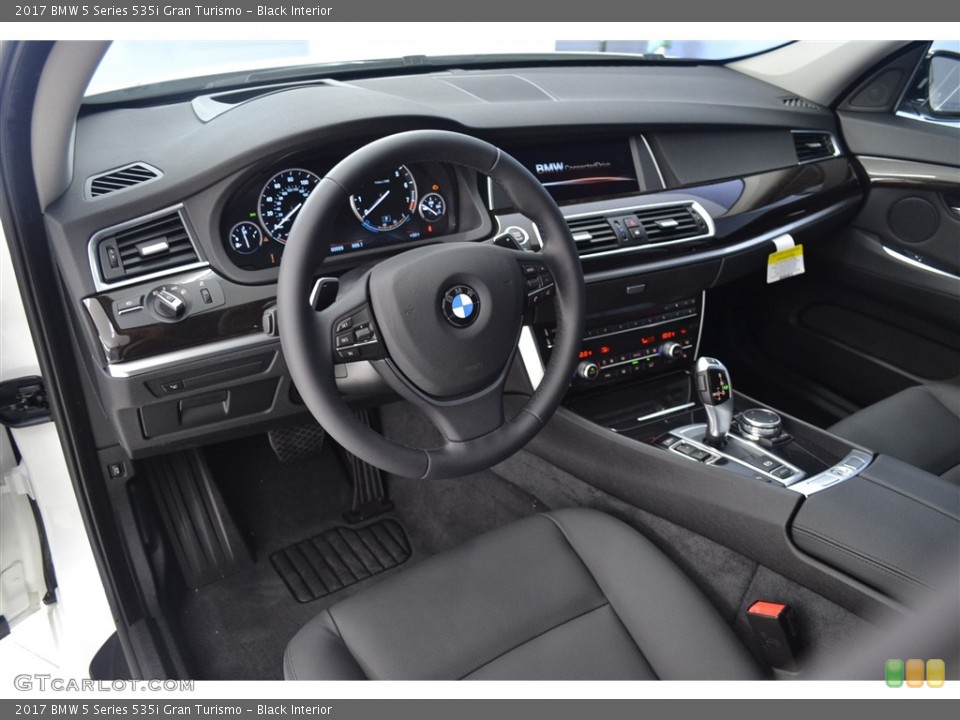 Black Interior Photo for the 2017 BMW 5 Series 535i Gran Turismo #115996824