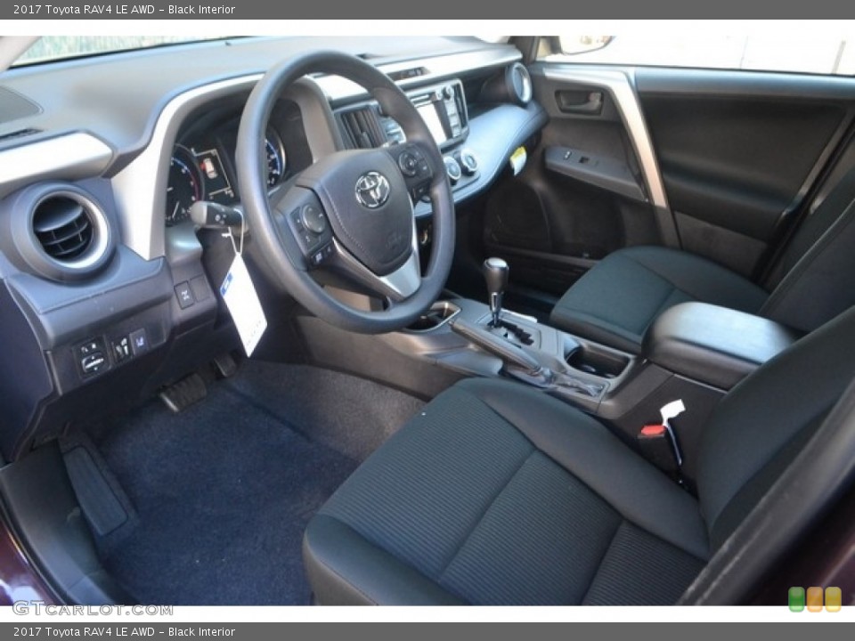 Black Interior Photo for the 2017 Toyota RAV4 LE AWD #115999005