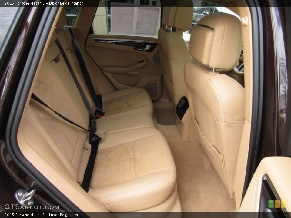 Luxor Beige Interior Rear Seat for the 2015 Porsche Macan S #116002656