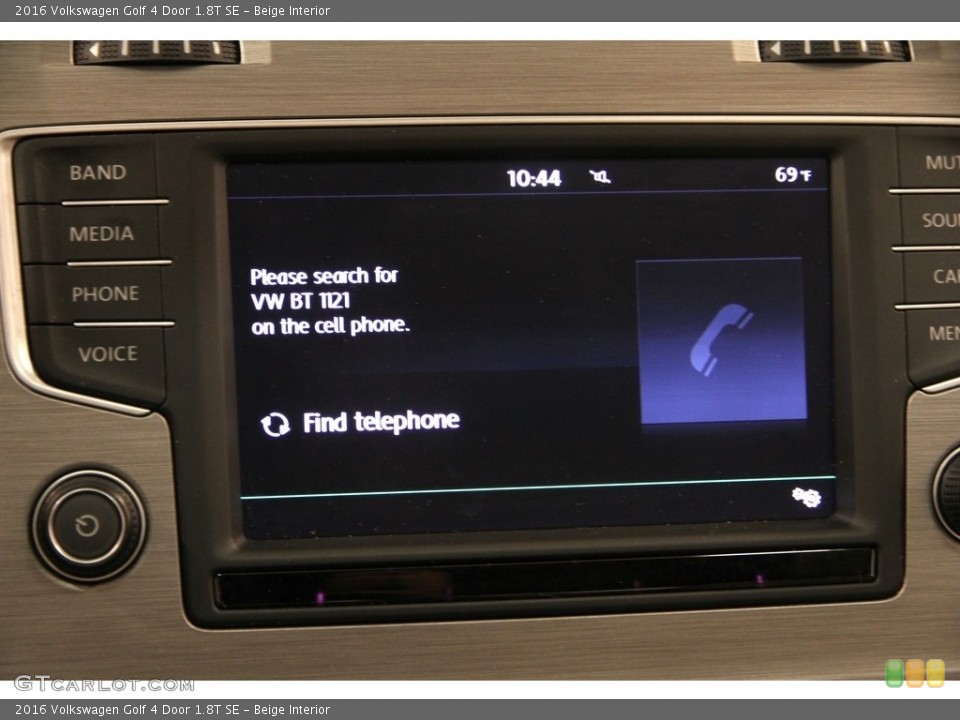 Beige Interior Controls for the 2016 Volkswagen Golf 4 Door 1.8T SE #116021979