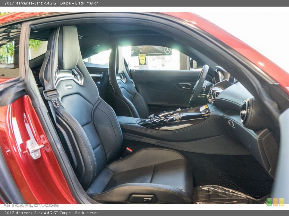 Black Interior Photo for the 2017 Mercedes-Benz AMG GT Coupe #116024505