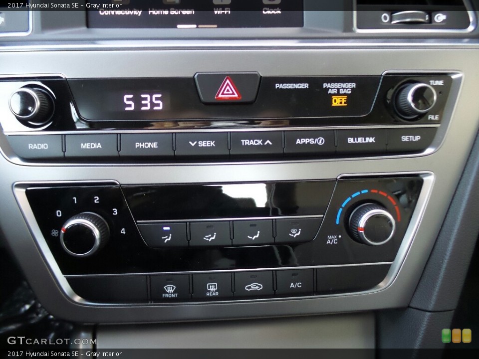 Gray Interior Controls for the 2017 Hyundai Sonata SE #116026644
