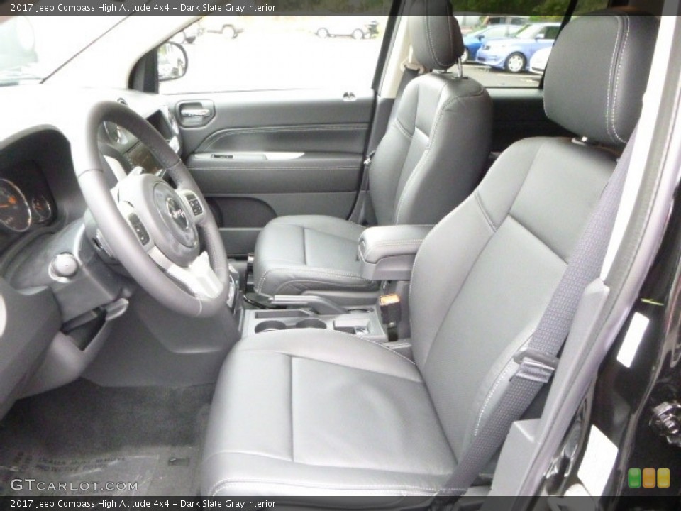 Dark Slate Gray Interior Photo for the 2017 Jeep Compass High Altitude 4x4 #116079680