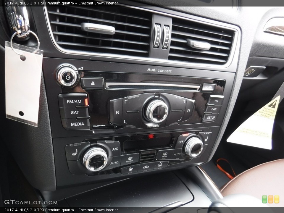 Chestnut Brown Interior Controls for the 2017 Audi Q5 2.0 TFSI Premium quattro #116101809