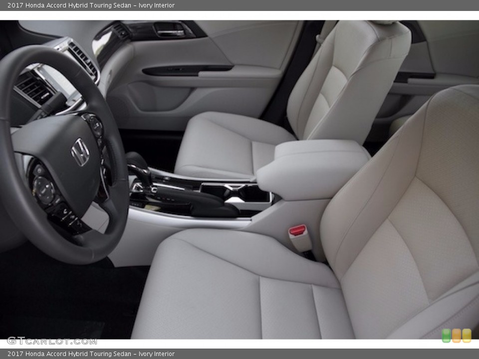 Ivory Interior Photo for the 2017 Honda Accord Hybrid Touring Sedan #116114906