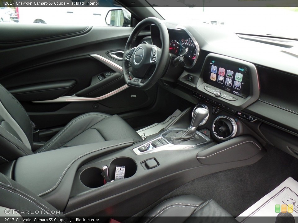 Jet Black Interior Dashboard for the 2017 Chevrolet Camaro SS Coupe #116132677
