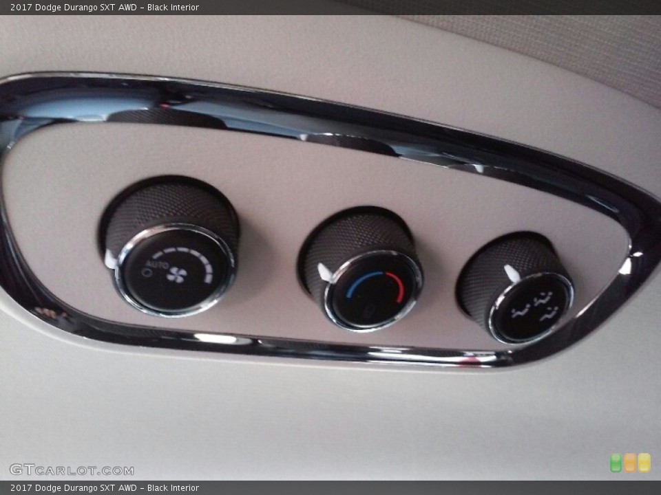 Black Interior Controls for the 2017 Dodge Durango SXT AWD #116148021