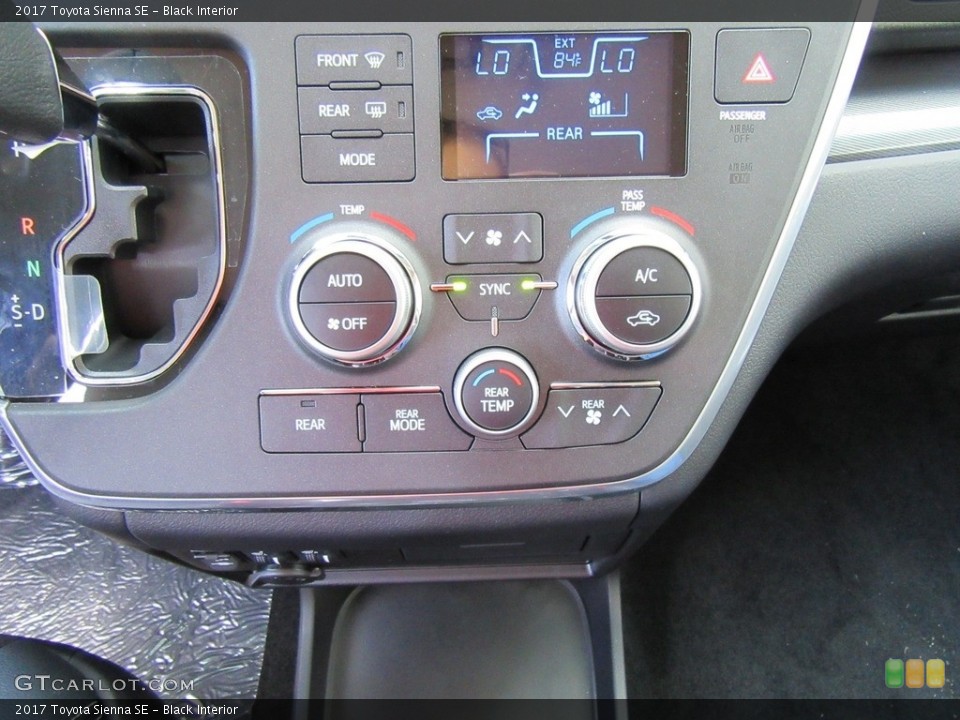 Black Interior Controls for the 2017 Toyota Sienna SE #116165192