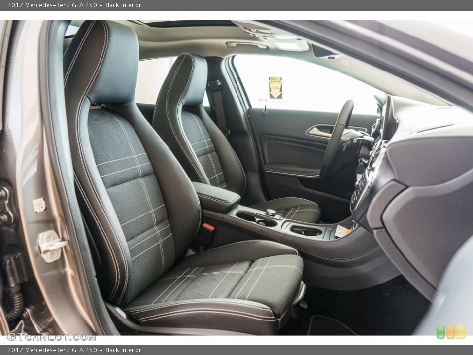Black Interior Photo for the 2017 Mercedes-Benz GLA 250 #116178359