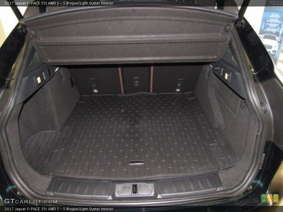 S Brogue/Light Oyster Interior Trunk for the 2017 Jaguar F-PACE 35t AWD S #116184326