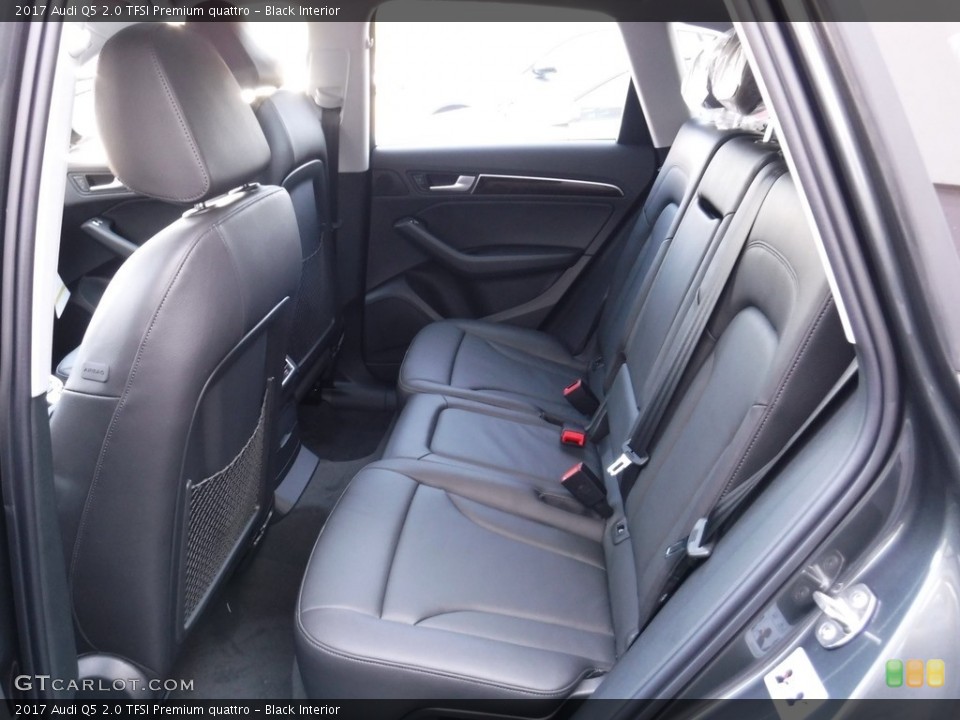 Black Interior Rear Seat for the 2017 Audi Q5 2.0 TFSI Premium quattro #116194937