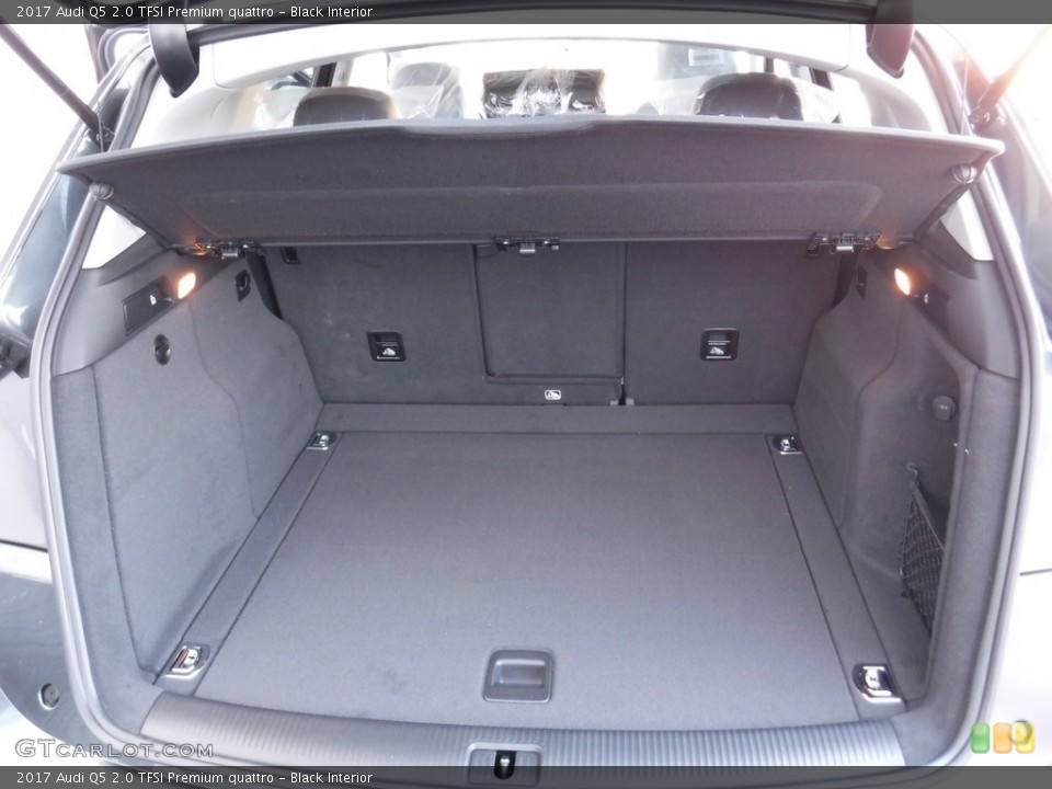 Black Interior Trunk for the 2017 Audi Q5 2.0 TFSI Premium quattro #116194949