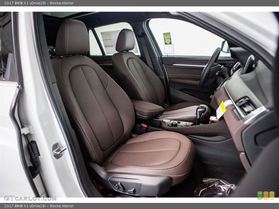 Mocha Interior Photo for the 2017 BMW X1 sDrive28i #116221080