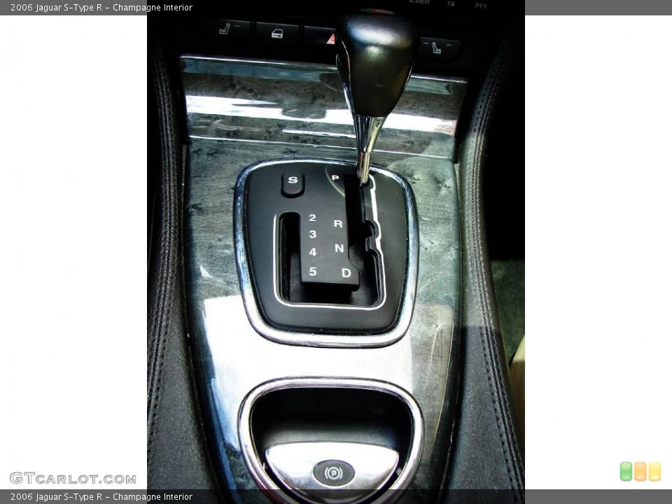 Champagne Interior Transmission for the 2006 Jaguar S-Type R #11624018