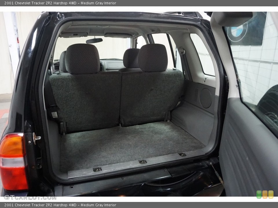 Medium Gray Interior Trunk for the 2001 Chevrolet Tracker ZR2 Hardtop 4WD #116242643