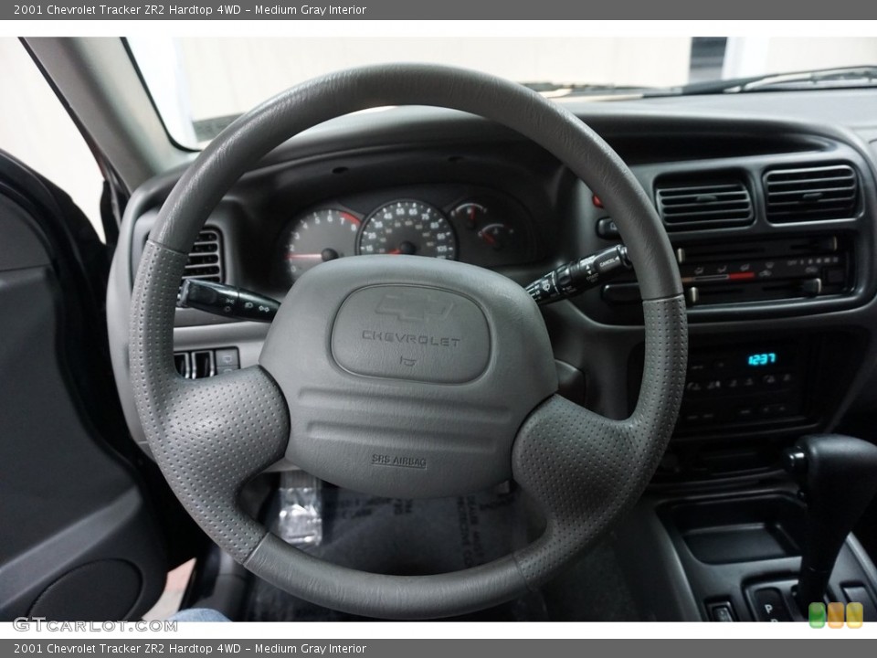 Medium Gray Interior Steering Wheel for the 2001 Chevrolet Tracker ZR2 Hardtop 4WD #116242790