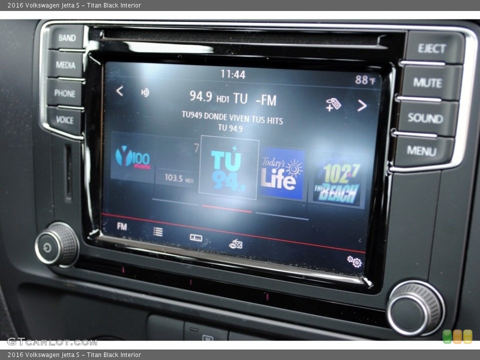 Titan Black Interior Controls for the 2016 Volkswagen Jetta S #116247614
