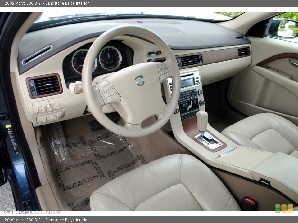 Sandstone Beige Interior Photo for the 2009 Volvo S80 3.2 #116248337