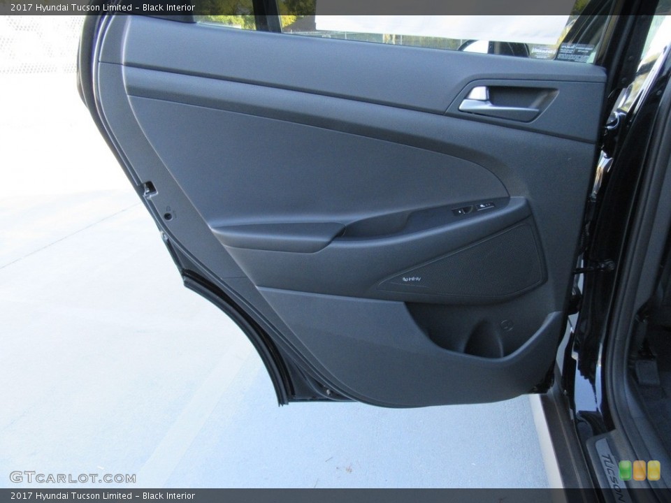 Black Interior Door Panel for the 2017 Hyundai Tucson Limited #116276166