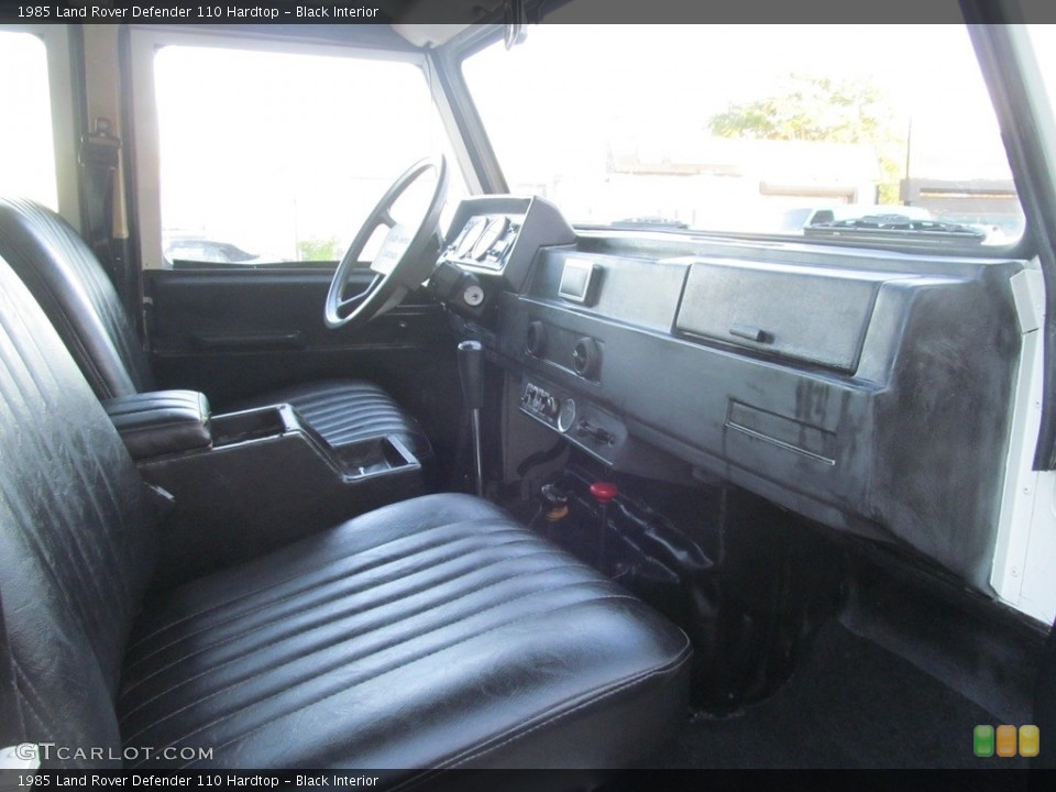 Black Interior Photo for the 1985 Land Rover Defender 110 Hardtop #116280996