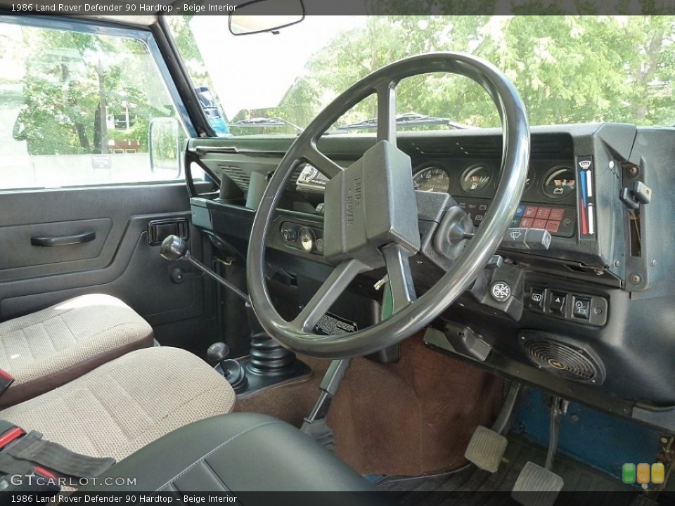 Beige Interior Dashboard for the 1986 Land Rover Defender 90 Hardtop #116324948