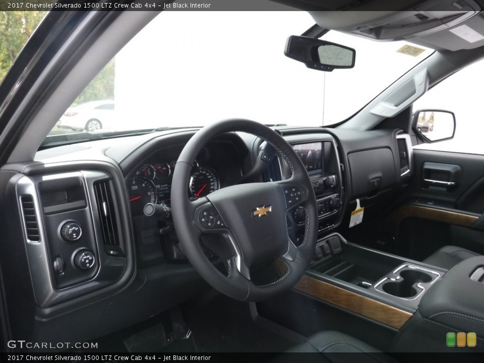 Jet Black Interior Dashboard for the 2017 Chevrolet Silverado 1500 LTZ Crew Cab 4x4 #116325092
