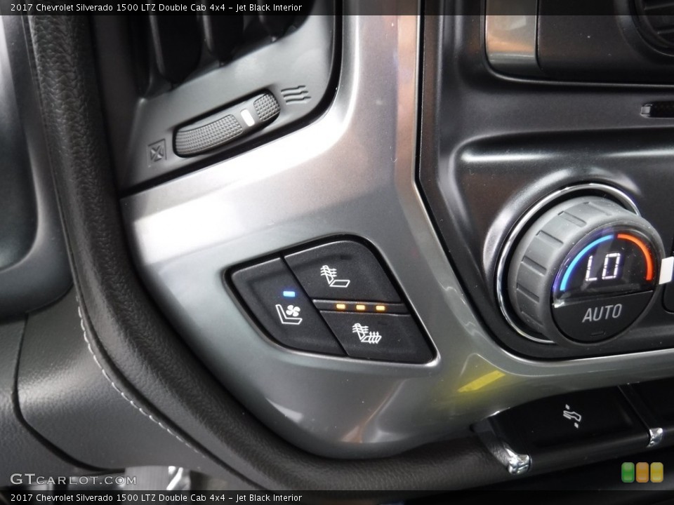 Jet Black Interior Controls for the 2017 Chevrolet Silverado 1500 LTZ Double Cab 4x4 #116326004