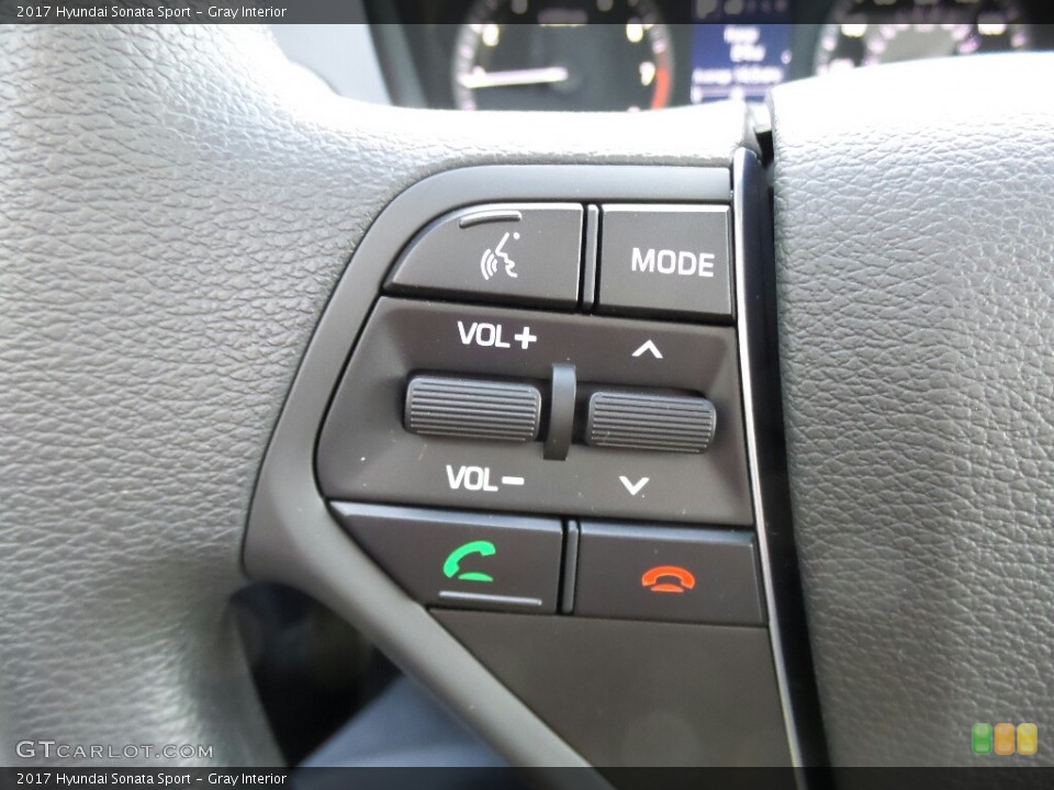 Gray Interior Controls for the 2017 Hyundai Sonata Sport #116397512