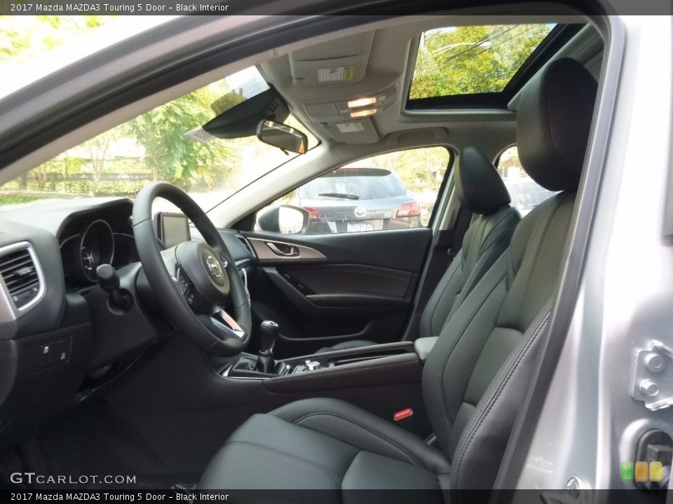 Black Interior Photo for the 2017 Mazda MAZDA3 Touring 5 Door #116413910