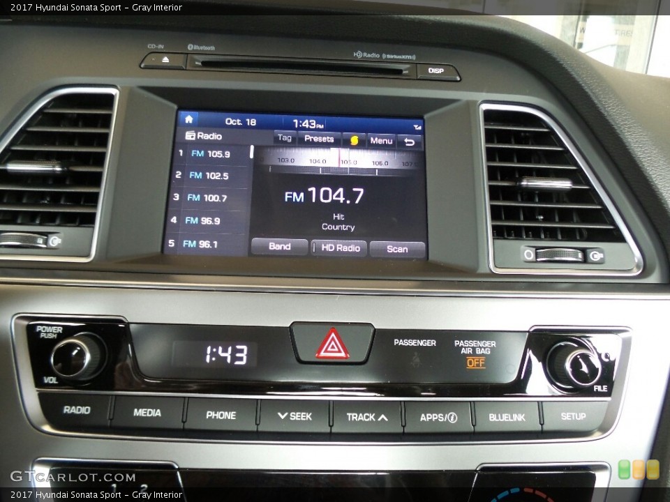 Gray Interior Controls for the 2017 Hyundai Sonata Sport #116440321