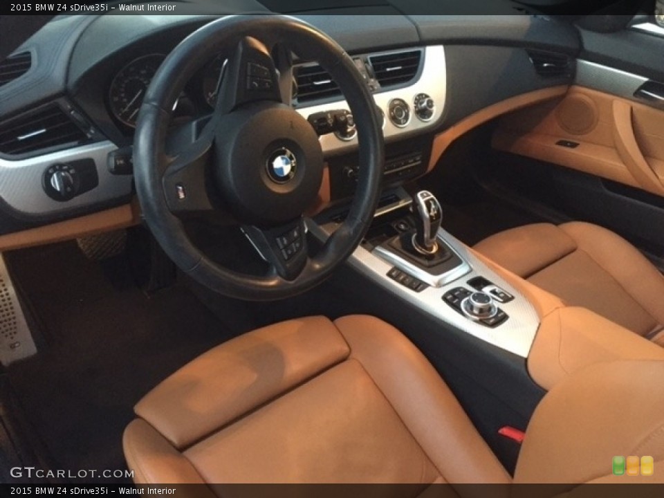 Walnut 2015 BMW Z4 Interiors