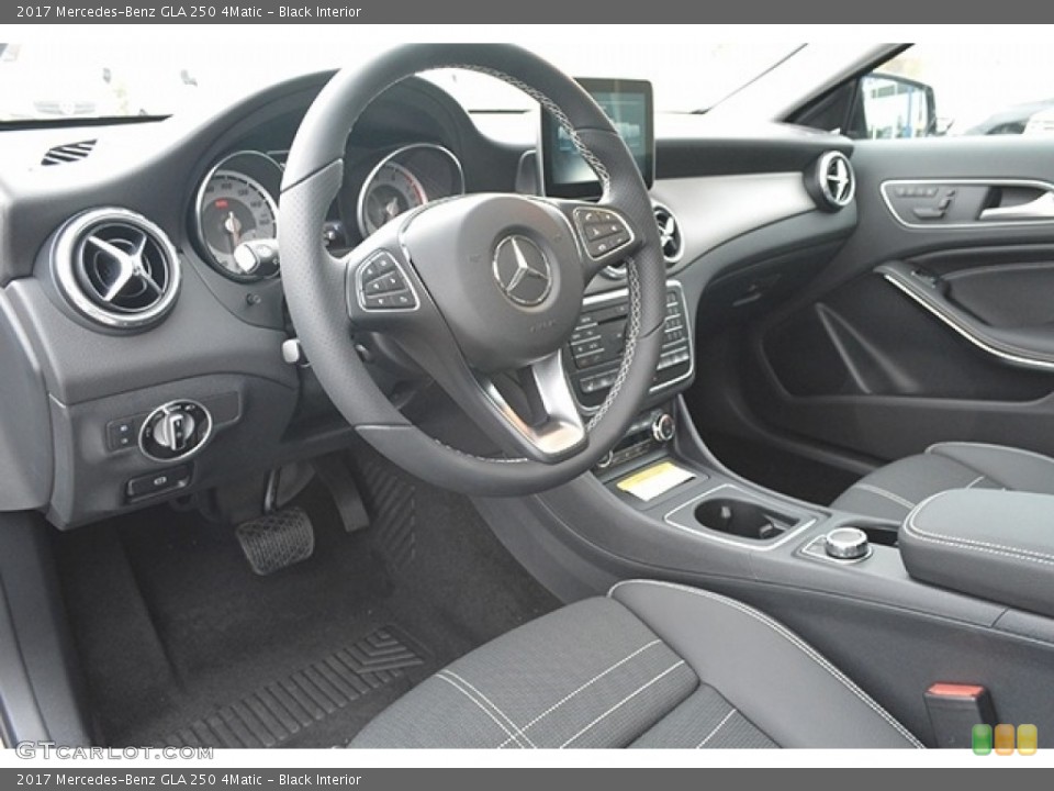 Black Interior Photo for the 2017 Mercedes-Benz GLA 250 4Matic #116460394