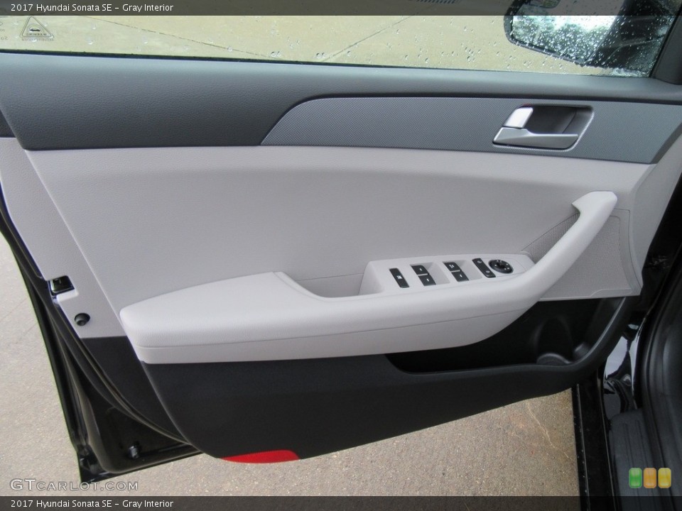 Gray Interior Door Panel for the 2017 Hyundai Sonata SE #116497788