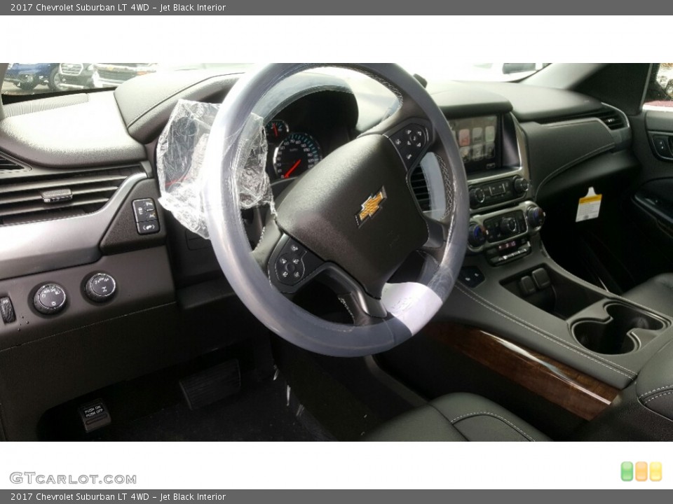 Jet Black Interior Photo for the 2017 Chevrolet Suburban LT 4WD #116513217