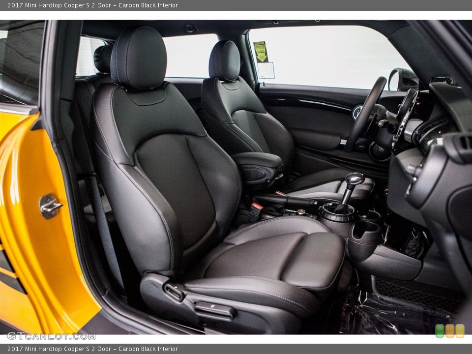 Carbon Black Interior Photo for the 2017 Mini Hardtop Cooper S 2 Door #116527749