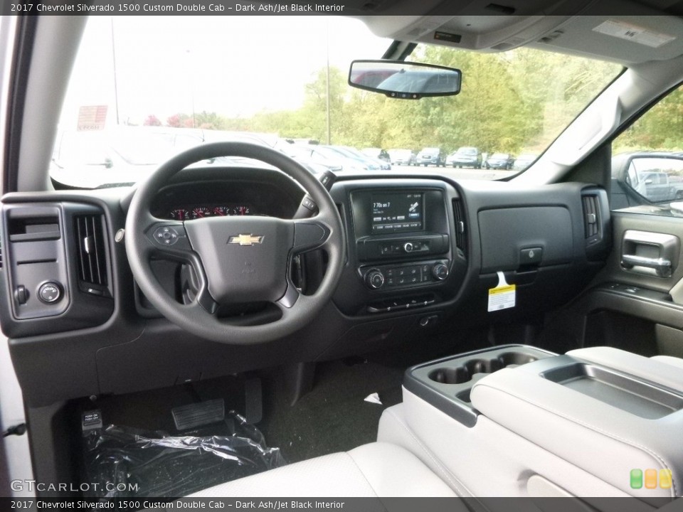 Dark Ash/Jet Black Interior Photo for the 2017 Chevrolet Silverado 1500 Custom Double Cab #116537061