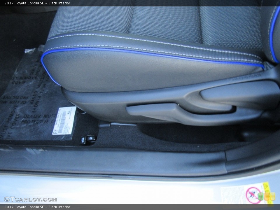 Black Interior Front Seat for the 2017 Toyota Corolla SE #116569042