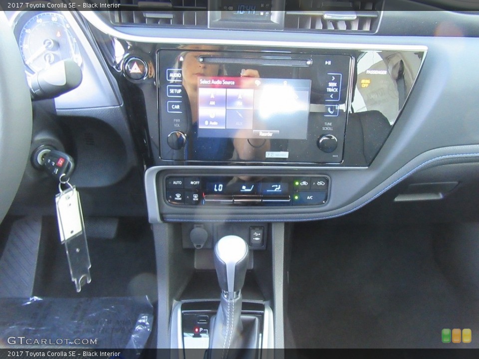 Black Interior Controls for the 2017 Toyota Corolla SE #116569075