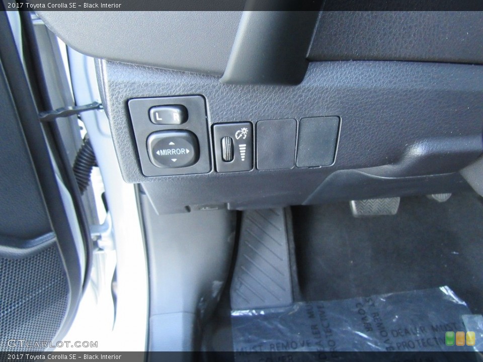 Black Interior Controls for the 2017 Toyota Corolla SE #116569174
