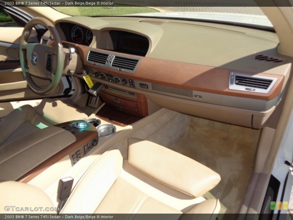 Dark Beige/Beige III Interior Dashboard for the 2003 BMW 7 Series 745i Sedan #116576599