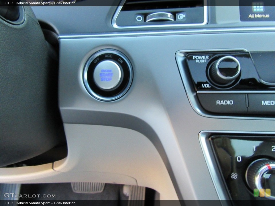 Gray Interior Controls for the 2017 Hyundai Sonata Sport #116657168